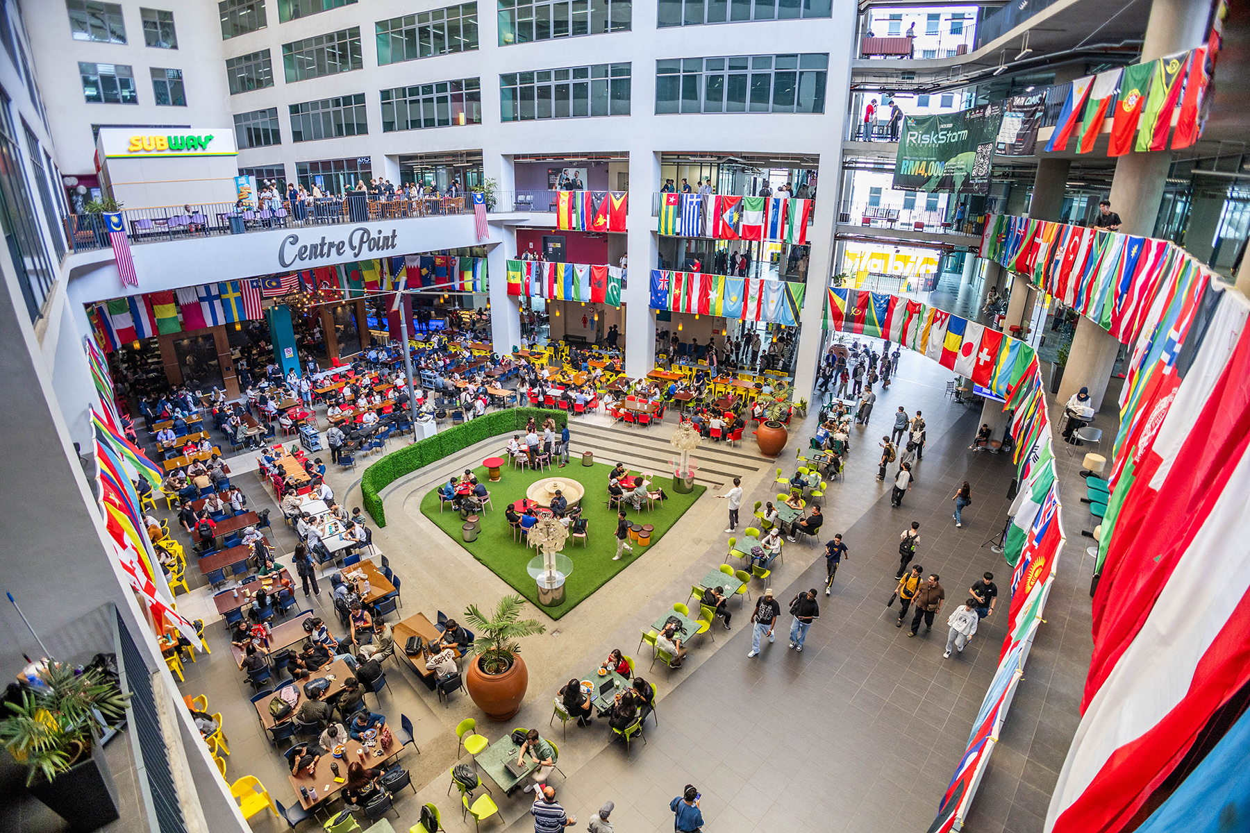 APU Centrepoint & Atrium social and student space