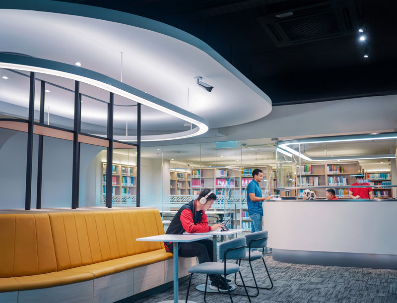 Library and study spaces at Quest International University Perak (QIU)