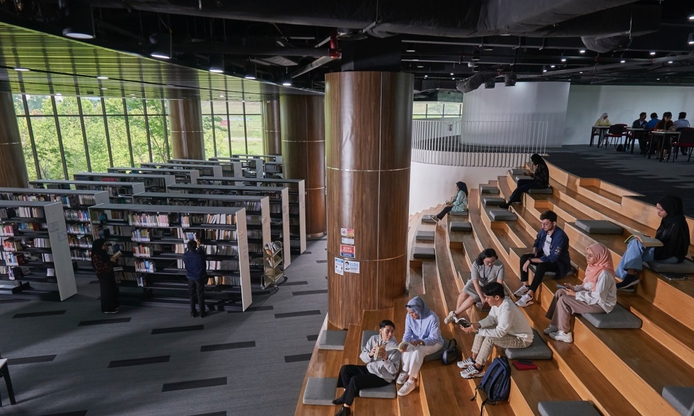 University of Cyberjaya library and study areas